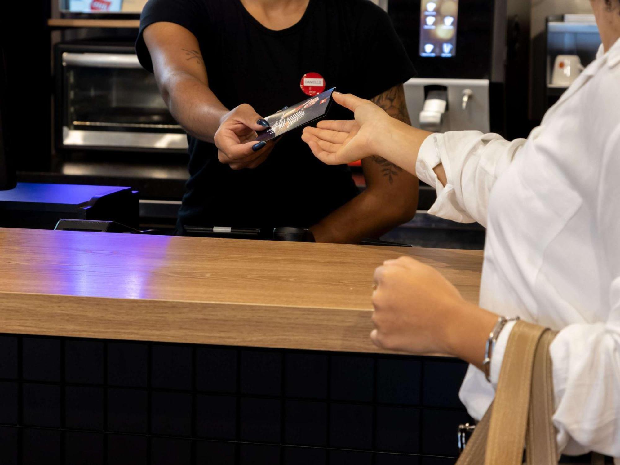 ホテル Ibis Belo Horizonte Savassi エクステリア 写真