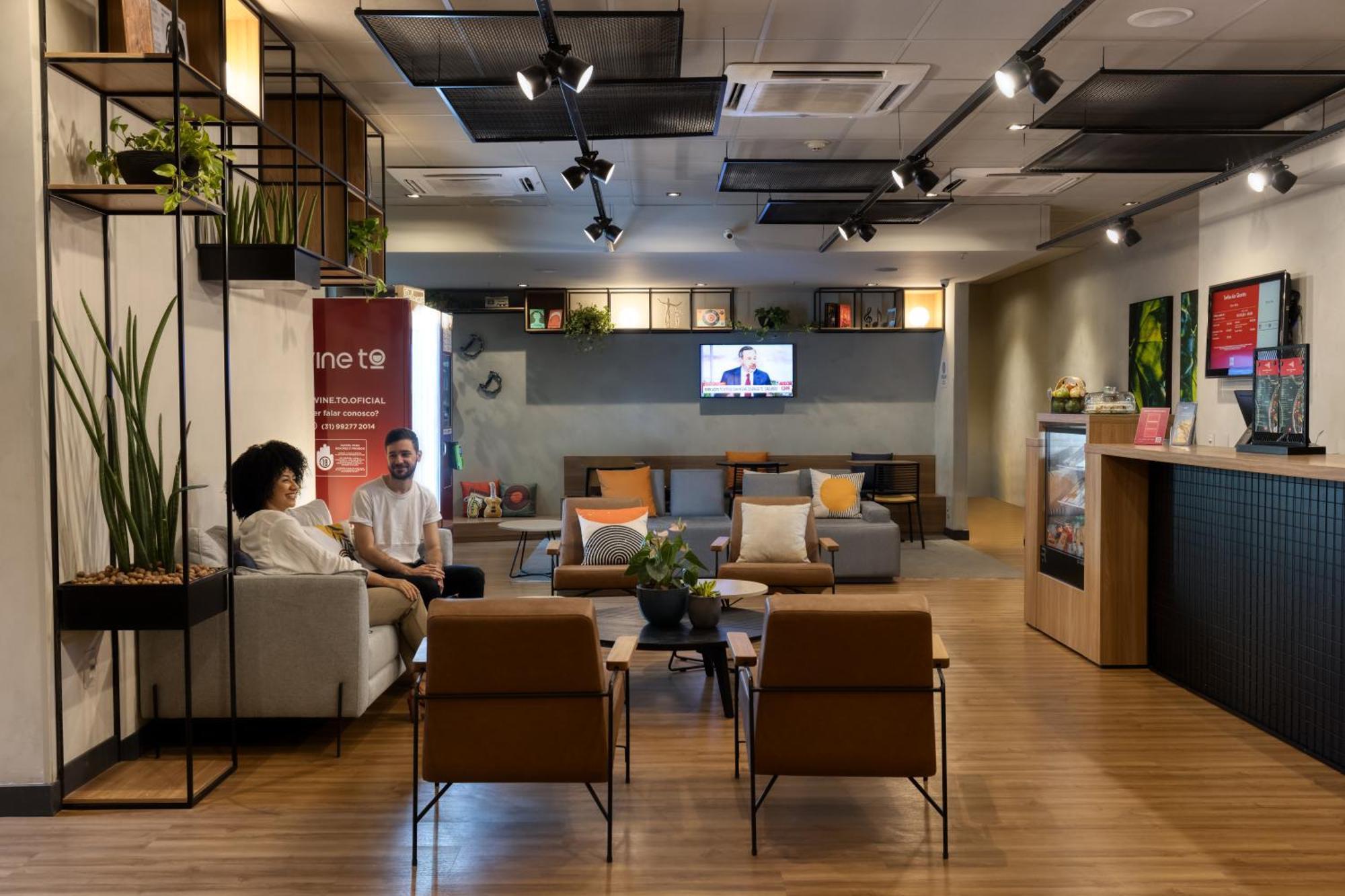 ホテル Ibis Belo Horizonte Savassi エクステリア 写真